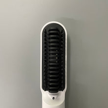 Load image into Gallery viewer, FORHIZHOM Electric hot combs, Multi-Functional Portable Straightening Electric Hot Comb, Both Wet and Dry